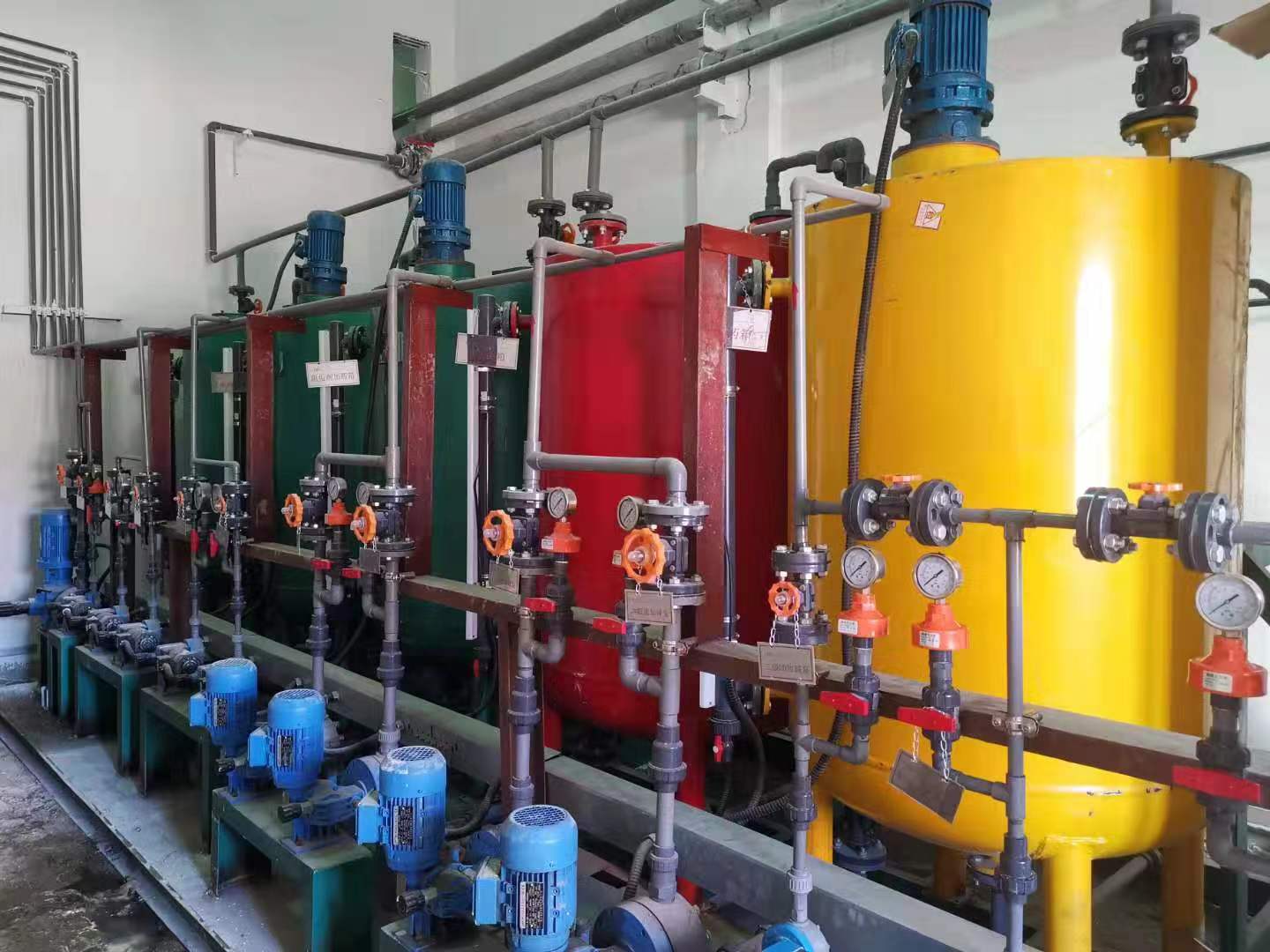 工業水處理設備具體清洗方法